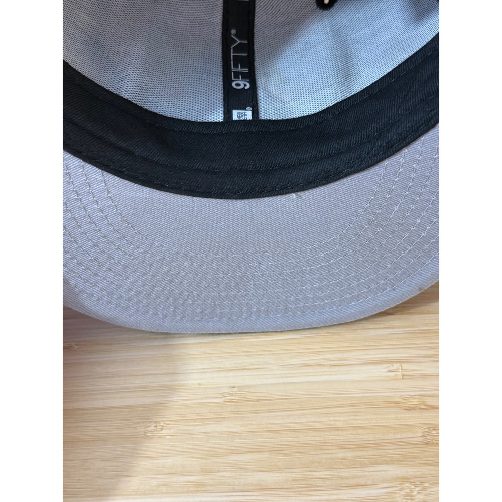 New Era 9FIFTY New York Knicks Snapback Hat Black Neon Logo NBA Cap OSFM - Picture 6 of 8